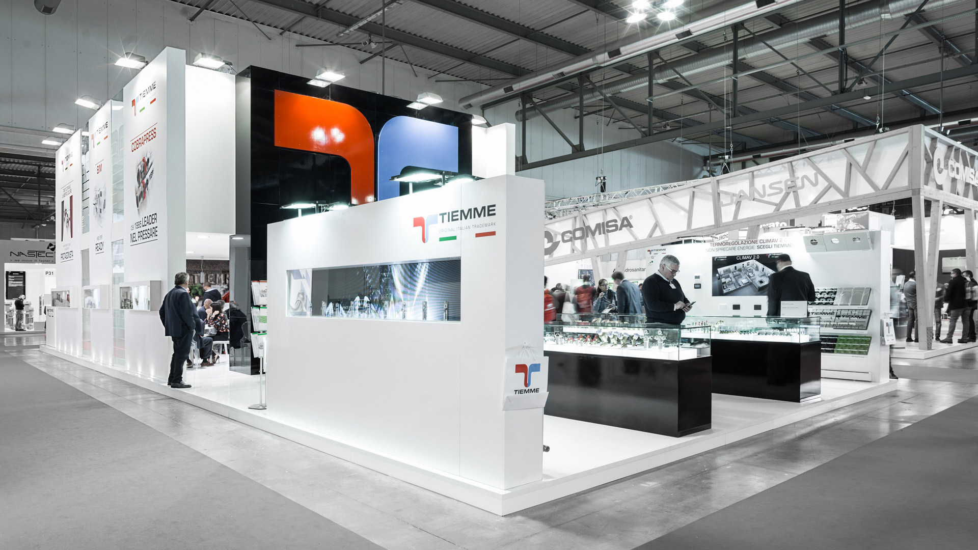 Stand Fieristico Bruno Folcieri realizzato da Form Group alla fiera Fiera K - Dusseldorf 