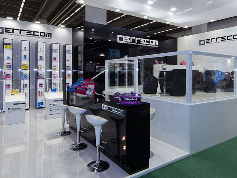arredamento espositori e banchi personalizzati, fiere all'estero, fiere in italia, noleggio e vendita maxi schermo, touch screen, linee innovative, videowall e totem interattivi, olografiche 3d, stand laccati, made in italy, stand personalizzati, stand su misura, espositori prodotto personalizzato, espositori e teche espositive personalizzate, realtà aumentata, virtuale, chiavi in mano 100%, video mapping 3d, fieristica avanzata, totem multimediali, processi espositivi, squadre di montaggio, concept creativi, stampa final art, comunicazione e promozione evento, security staff, design e architettura contemporanea, stand a due piani, concept e design, grandi eventi ed esposizioni universali, noleggio totem