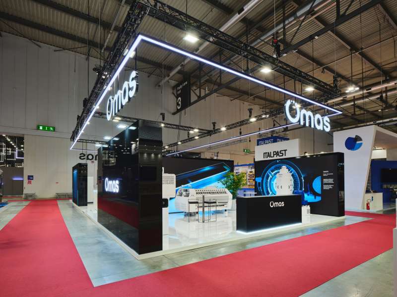 chiavi in mano 100%, ledwall, stand per fiere, progettazione stand fiera, maxischermi noleggio