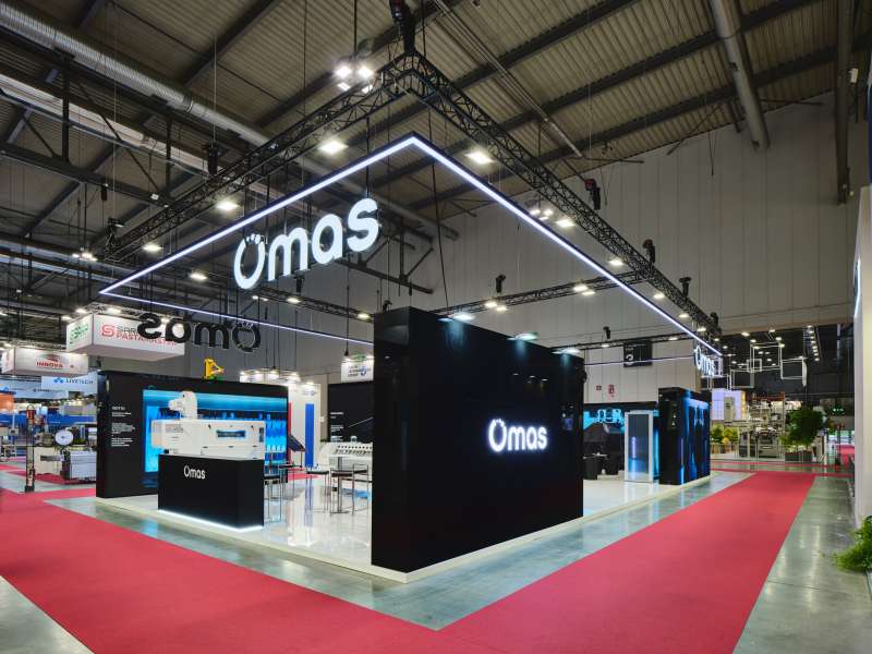 chiavi in mano 100%, ledwall, stand per fiere, progettazione stand fiera, maxischermi noleggio