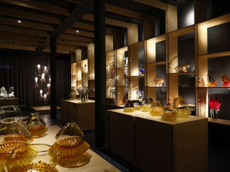 Showroom Wave Murano Glass 